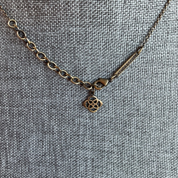 Kendra Scott Elisa Necklace - Picture 5 of 7